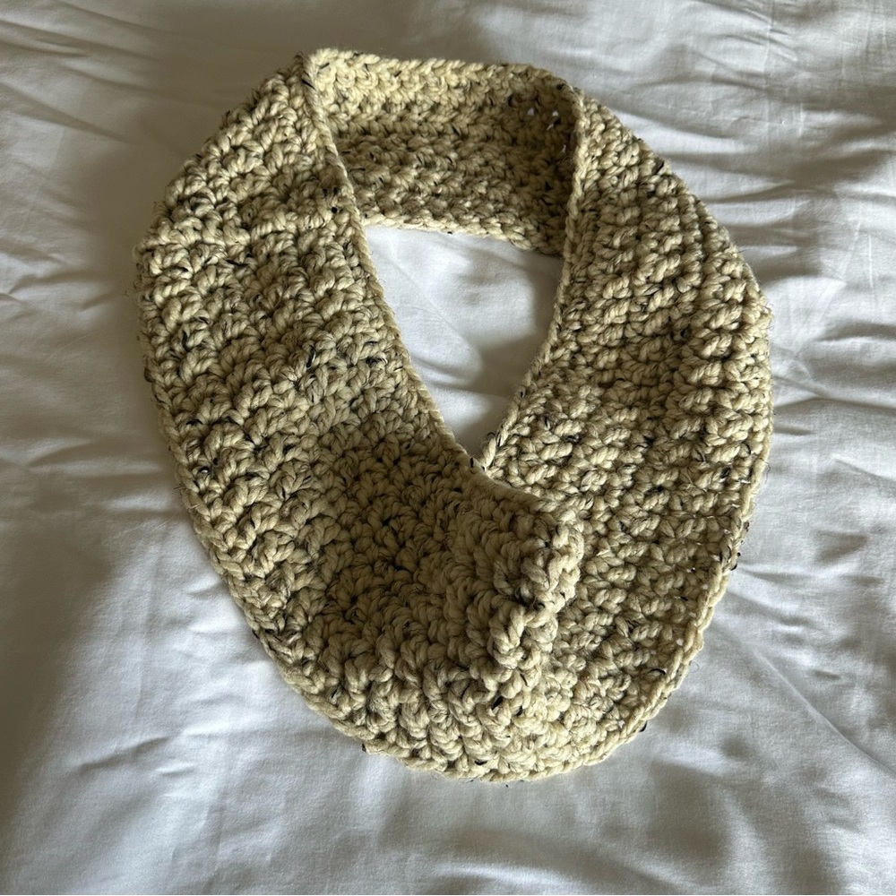 Knit Infinity Scarf - Picture 3 of 5